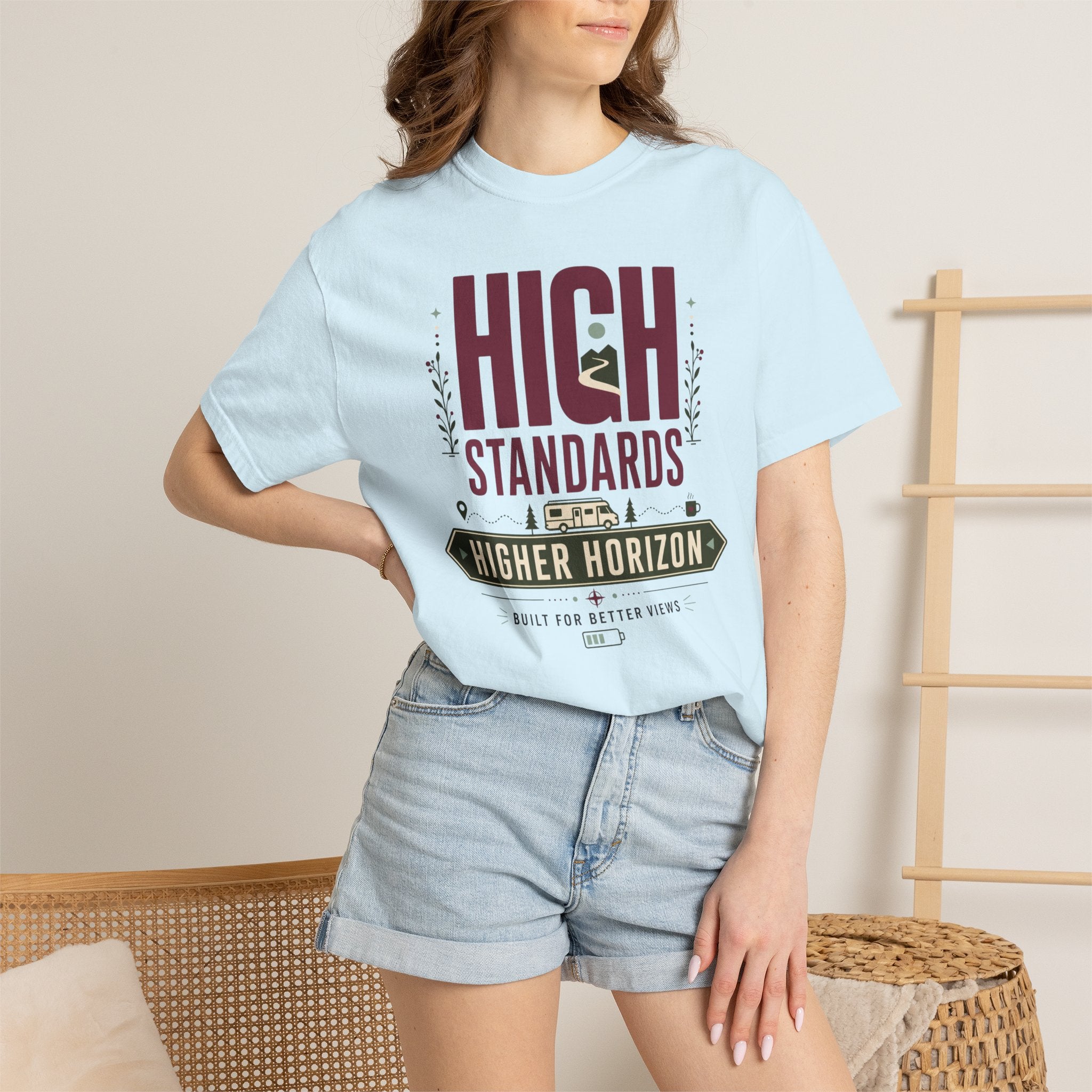 High Standards Higher Horizon - T-Shirt