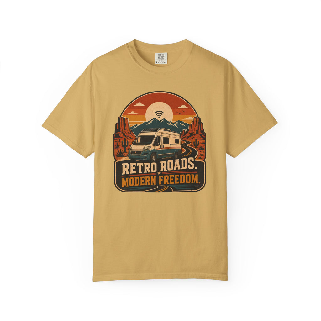 Retro Roads Modern Freedom - T-Shirt
