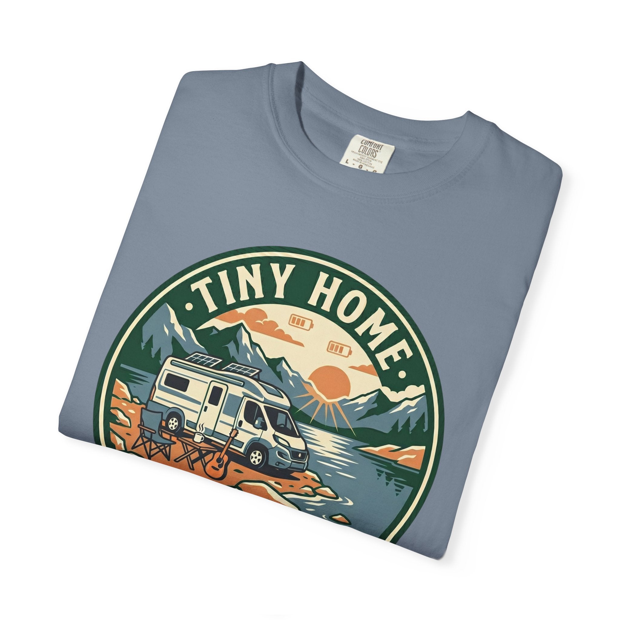 Tiny Home Massive Freedom - T-Shirt
