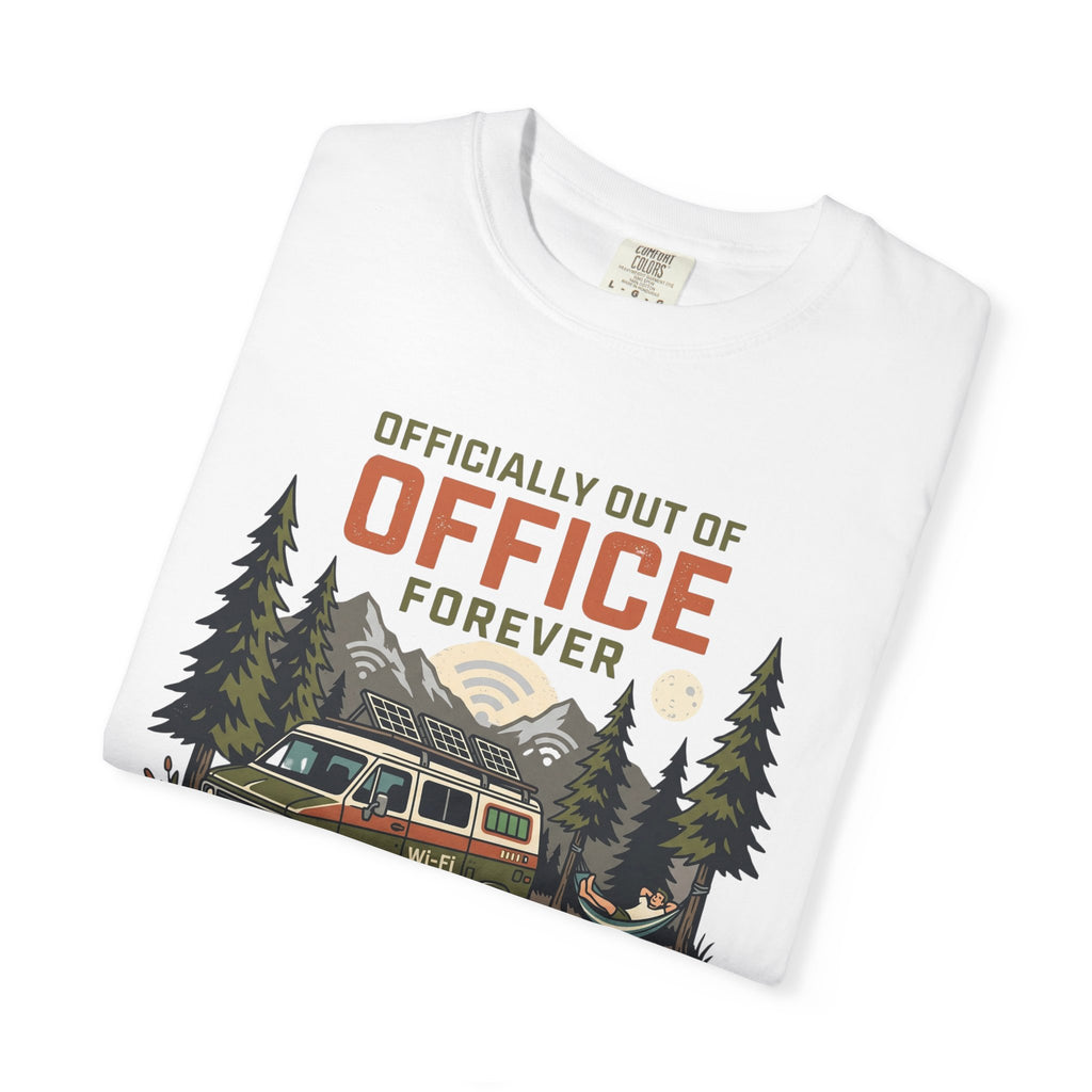 Officially Out Of Office Forever - T-Shirt