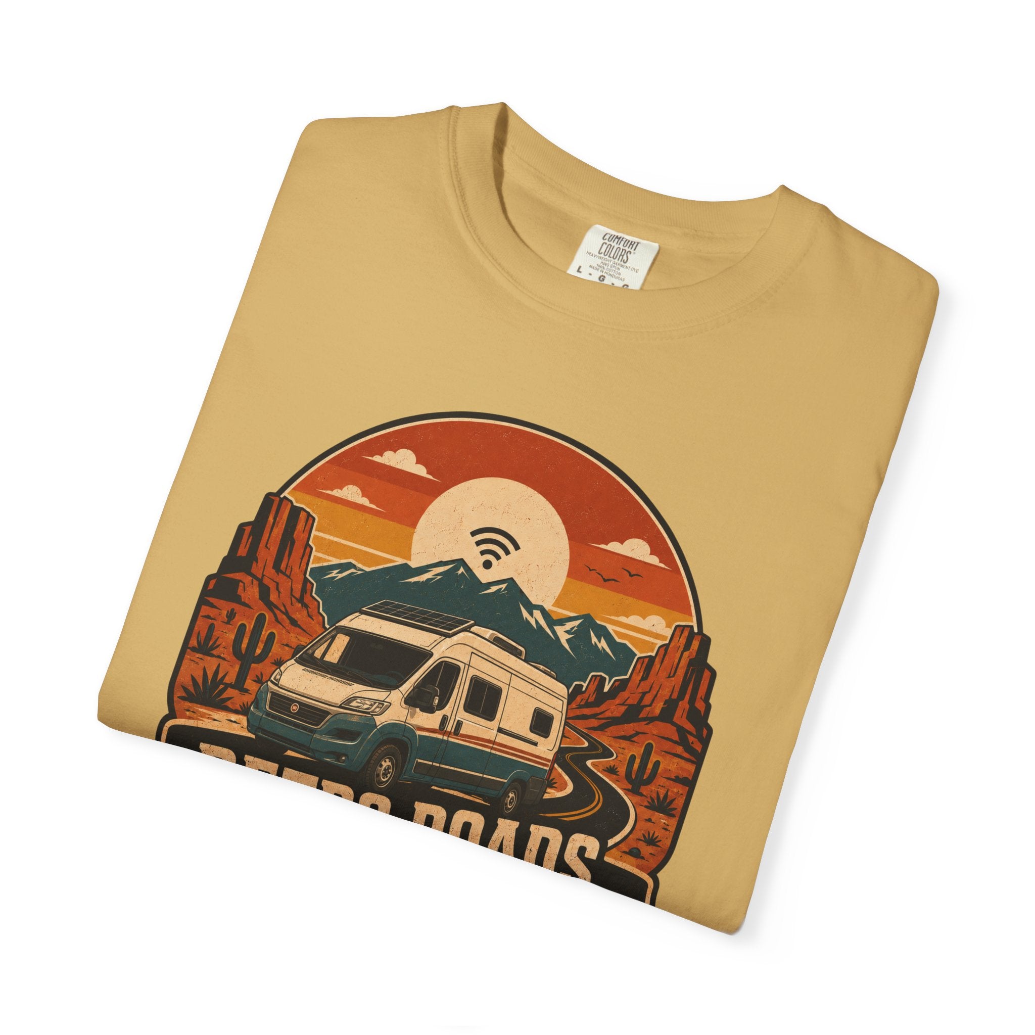 Retro Roads Modern Freedom - T-Shirt