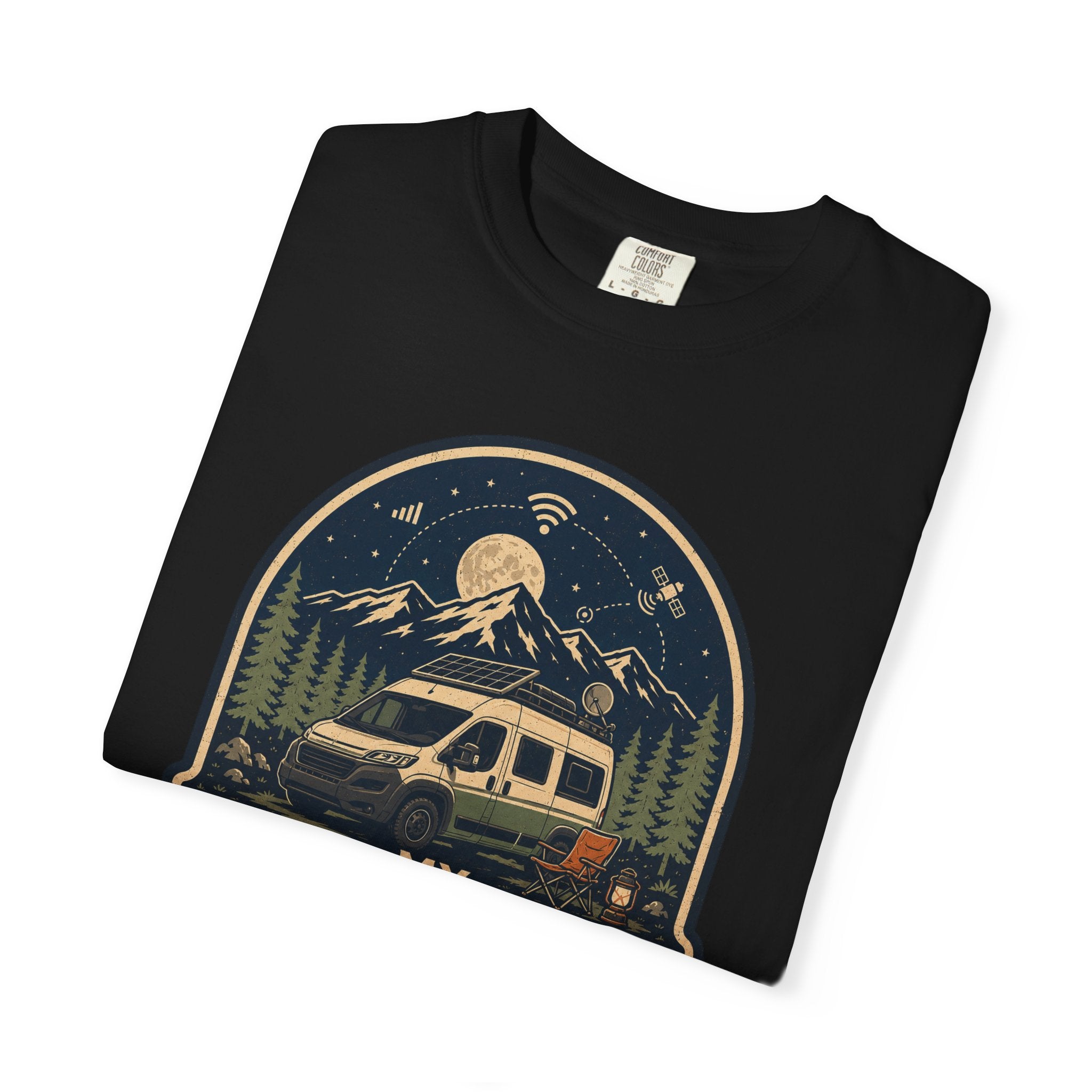 My Smart Home Has Wheels - T-Shirt