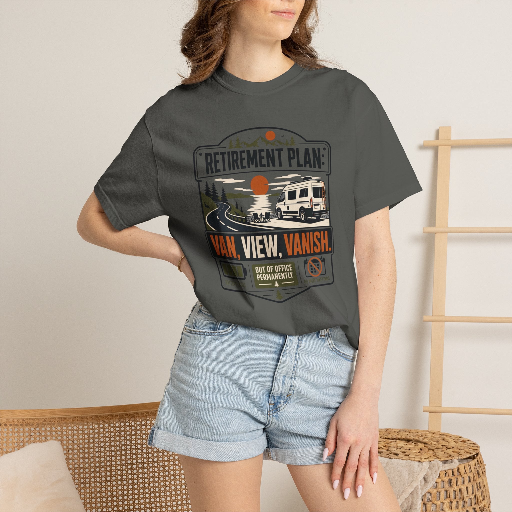 Retirement Plan Van View Vanish - T-Shirt