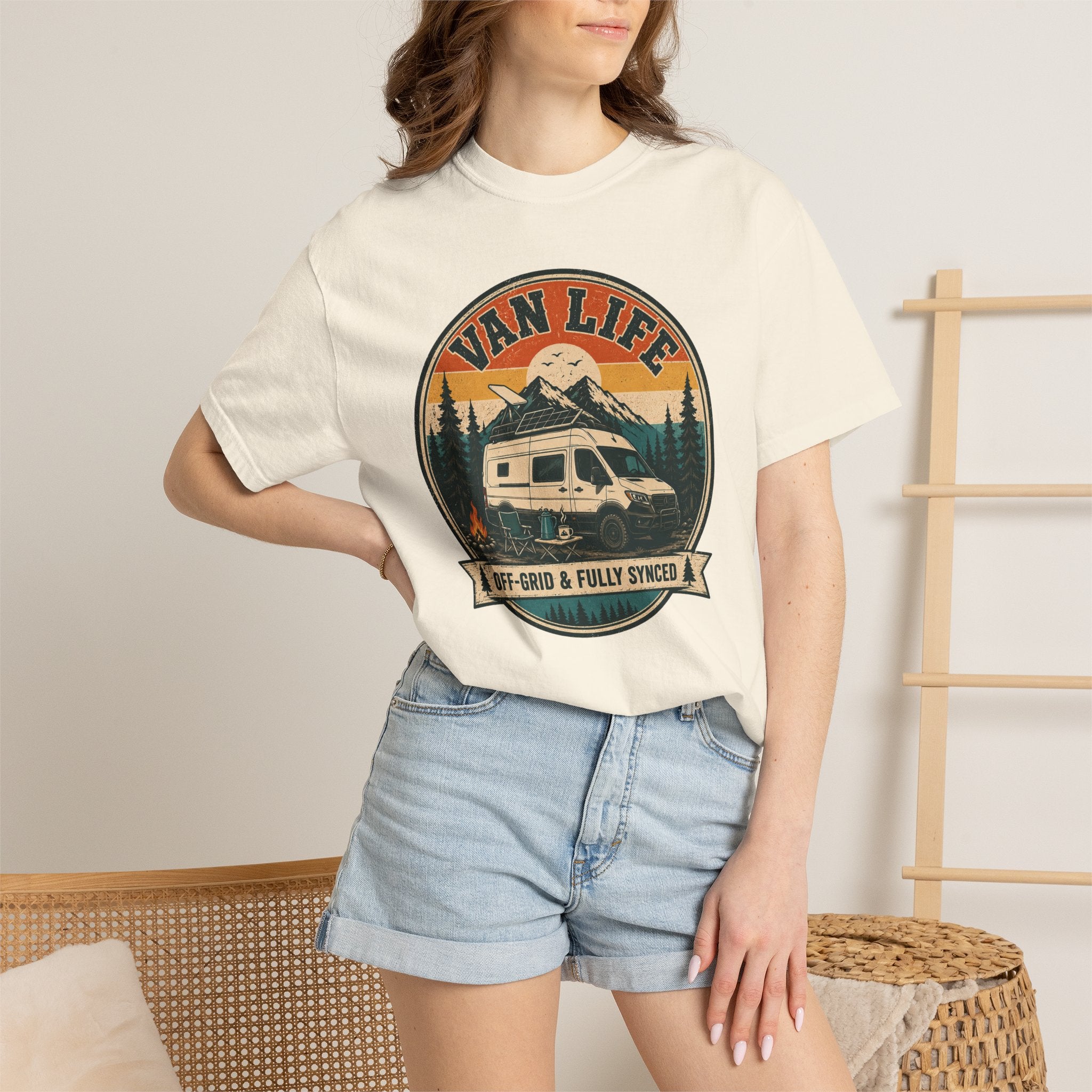 Van Life Offgrid And Fully Synced - T-Shirt
