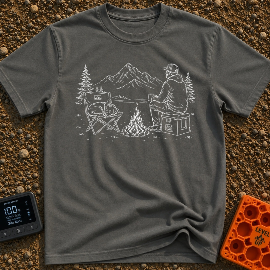 Cooler Recess Recharge - T-Shirt in Pepper - A line drawing of a person sitting on a cooler by a campfire, holding a mug...