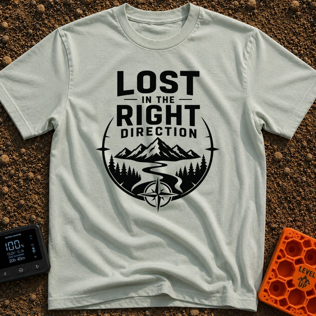 Lost The Right Way - T-Shirt in Bay - A black and white graphic showing a winding river flowing toward snow-capped...