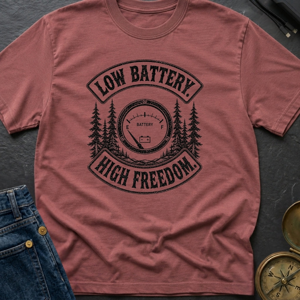 Unplugged And Free - T-Shirt