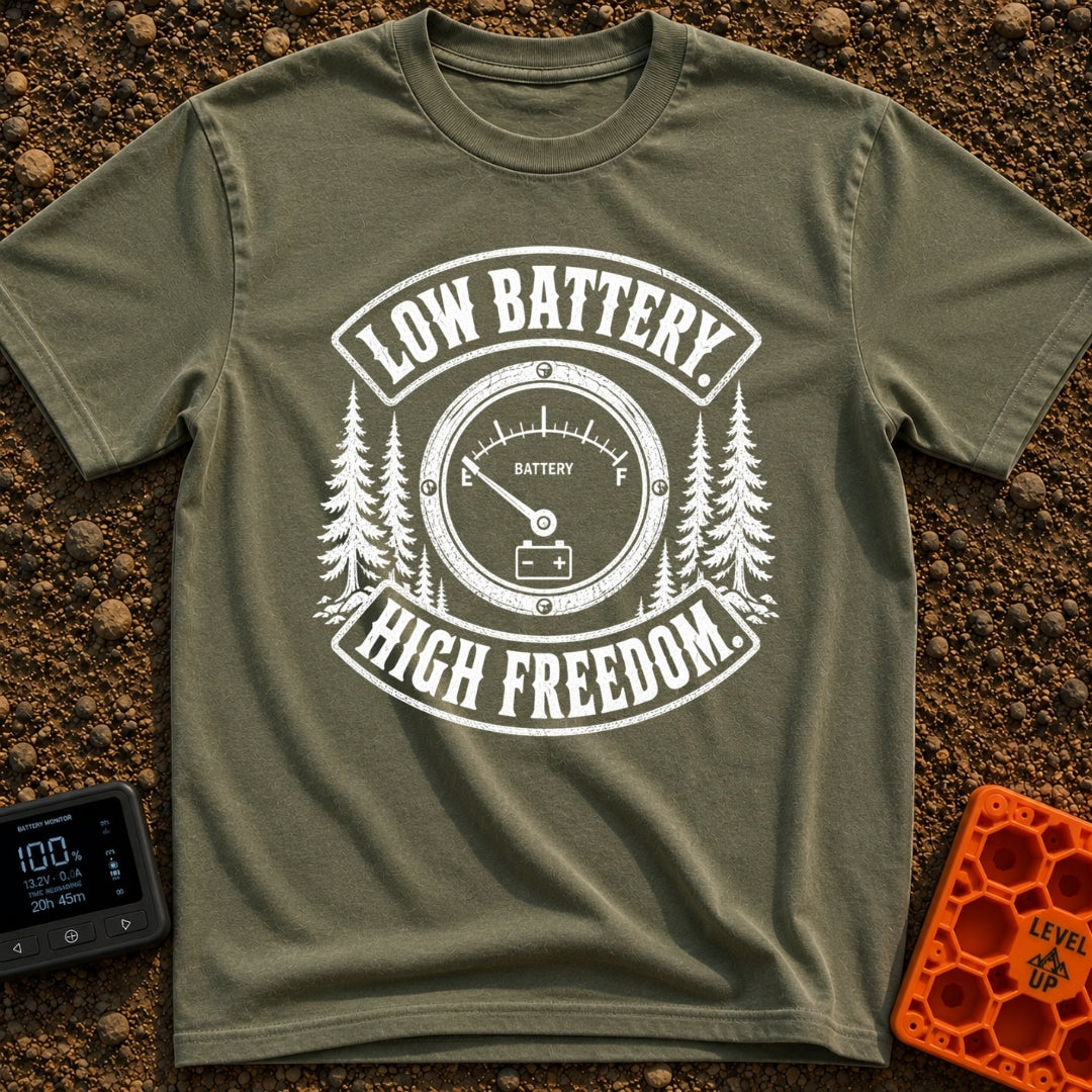 Unplugged And Free - T-Shirt in Moss - A distressed black-and-white illustration of an analog battery gauge with its...