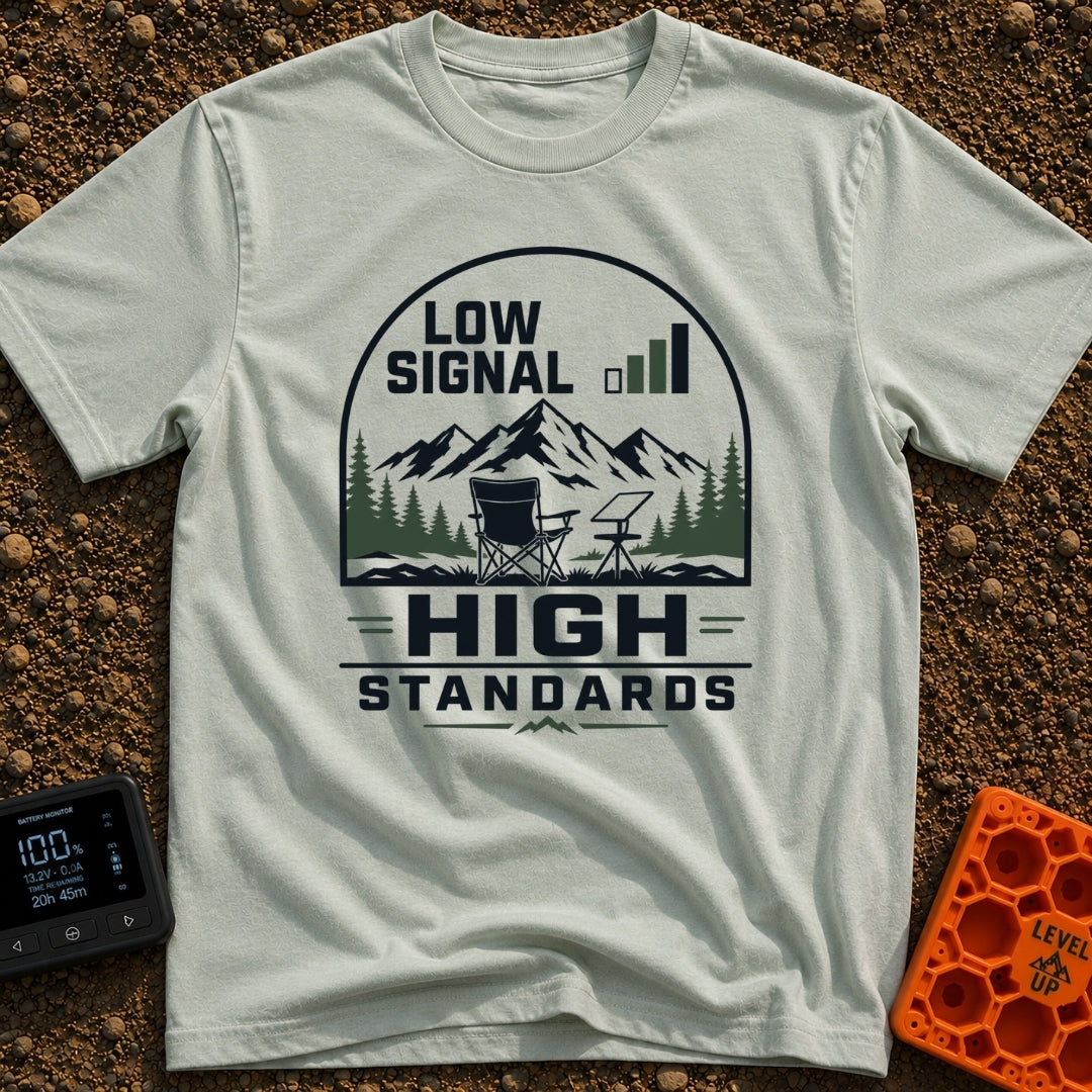 Low Bars High Standards - T-Shirt in Bay - An emblem-style illustration featuring the text 'LOW SIGNAL' next to a cell...