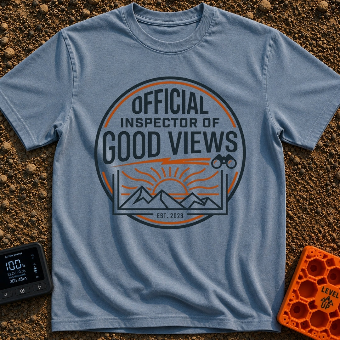 Inspector of Good Views - T-Shirt in Blue Jean - A circular badge design featuring the text "OFFICIAL INSPECTOR OF GOOD...