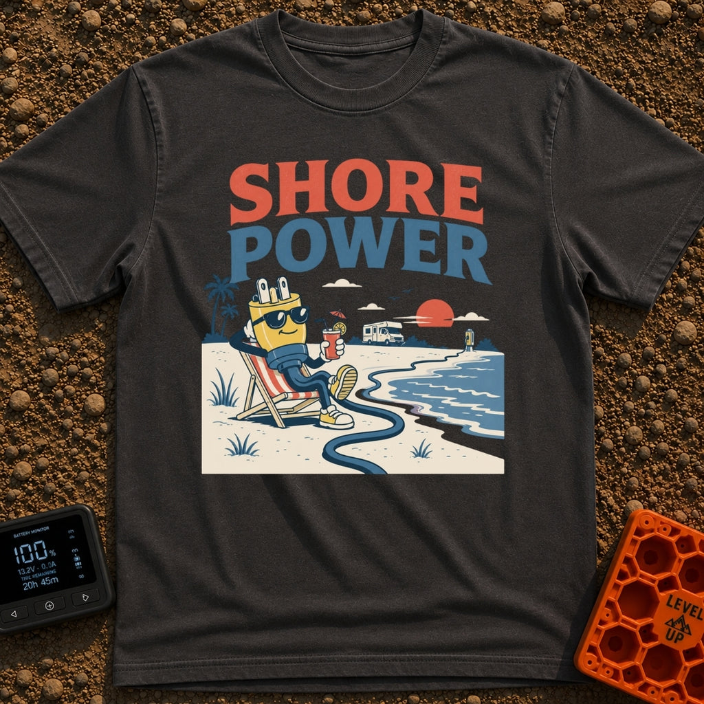 Shore Beats Working - T-Shirt in Graphite - A cartoon electrical plug wearing sunglasses relaxes in a beach chair on the...