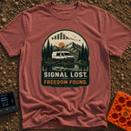 Lost Signal Found Freedom - T-Shirt in Brick - A white camper van equipped with roof-mounted solar panels and a bicycle...