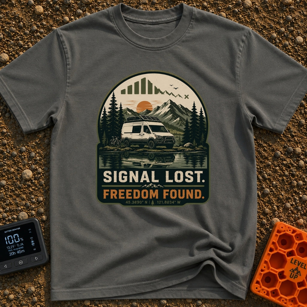Lost Signal Found Freedom - T-Shirt in Pepper - A white camper van equipped with roof-mounted solar panels and a bicycle...