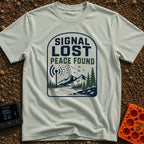 Lost Bars Found Peace - T-Shirt in Bay - A badge design featuring a cell tower with signal waves that dissolve into small...