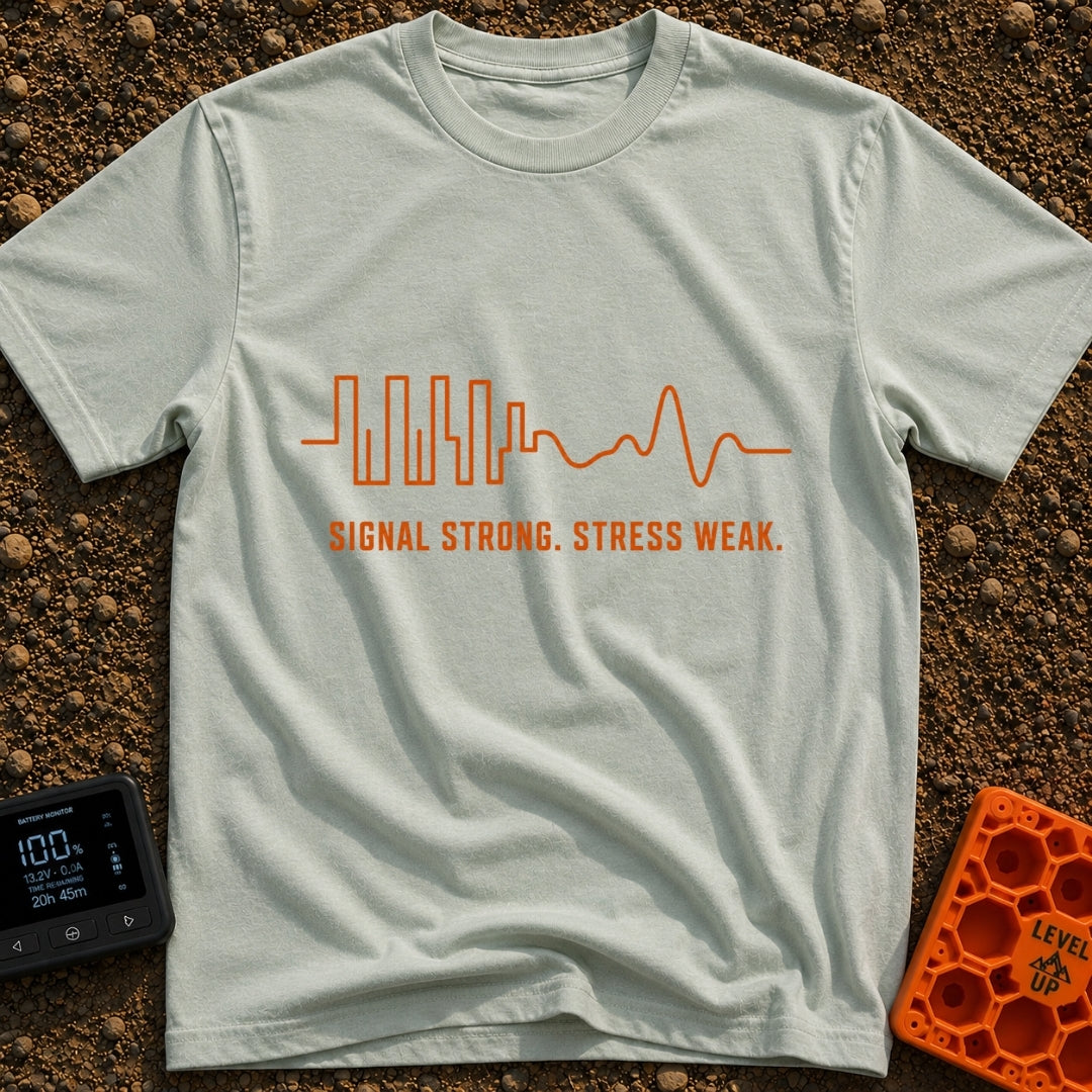 Signal Strong Stress Less - T-Shirt in Bay - An orange continuous line drawing that begins as a rigid, erratic square...