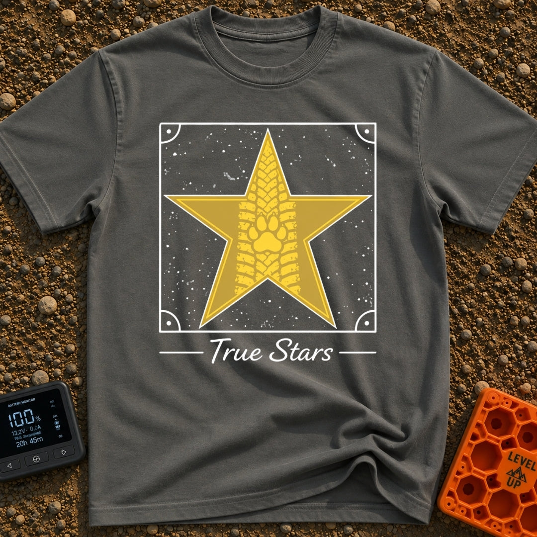 Follow The True Stars - T-Shirt in Pepper - A large gold, five-pointed star featuring a vertical tire track pattern...